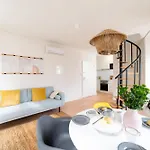 Monsanto Hill House - No 571 1d Daire *